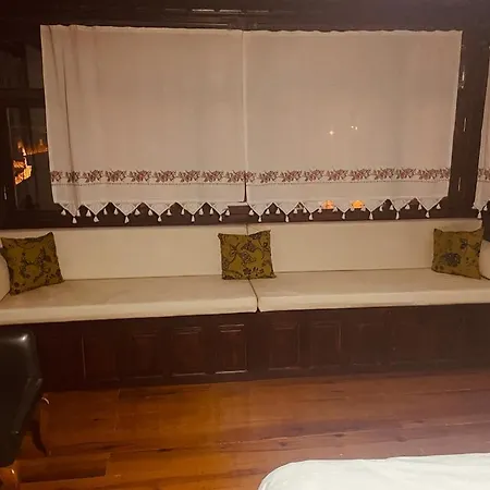 Tarihi Kucukaga Konagi *