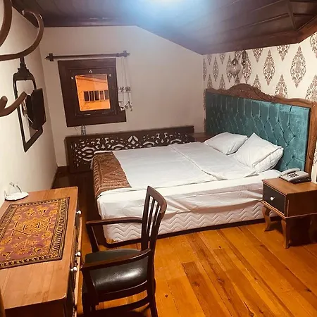 Hotel Historic Kucukaga Mansion 4*