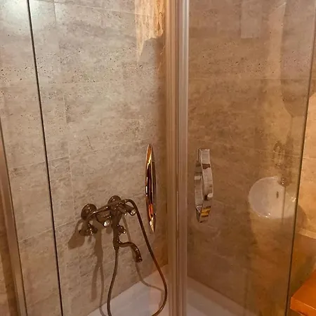 Tarihi Kucukaga Konagi Hotel *
