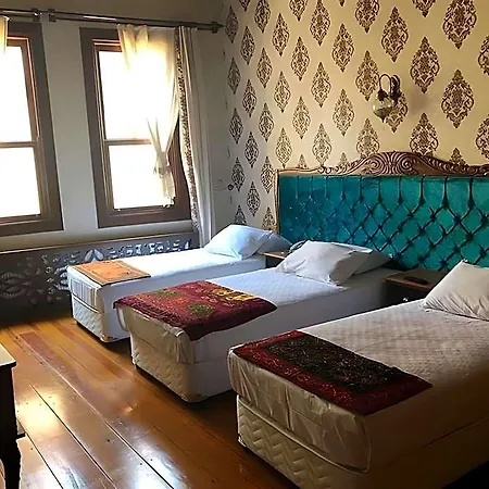 Historic Kucukaga Mansion מלון 4*