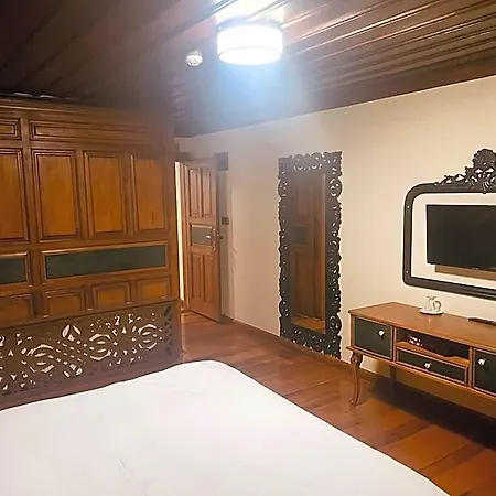 Hotel Historic Kucukaga Mansion Akşehir