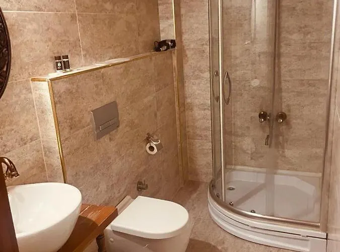 Tarihi Kucukaga Konagi Hotel