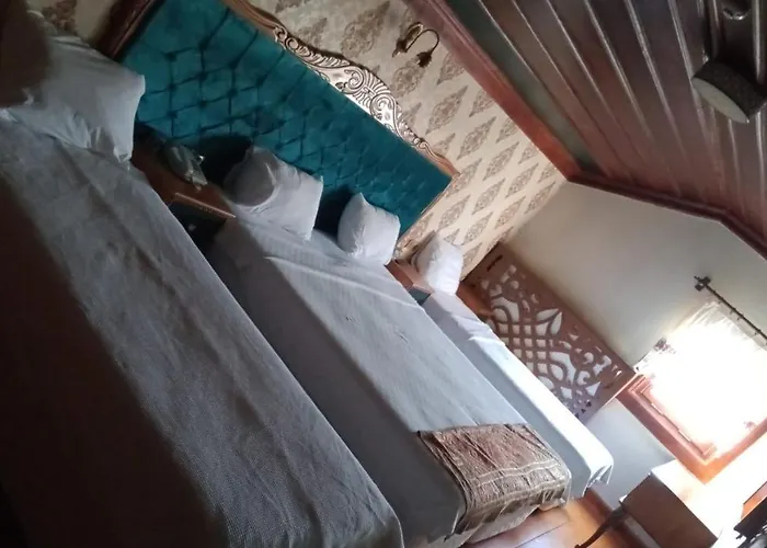 Tarihi Kucukaga Konagi Hotel *